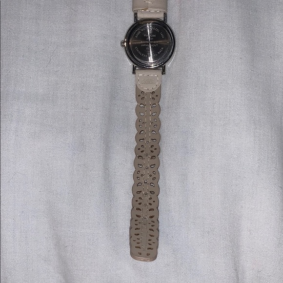 Watch - Picture 3 of 4